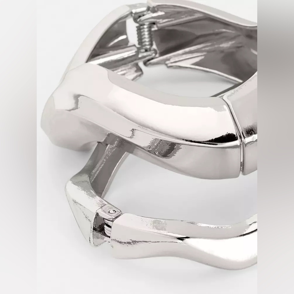 Primark X Rita Ora Collab : 2-Pack Silver Molded Bangles | NWT | Limited Edition - Picture 2 of 4
